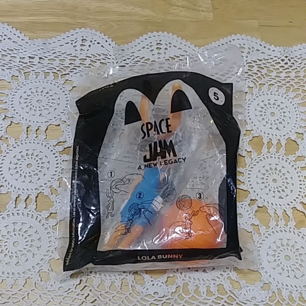 Space Jam #5 Lola Bunny toy,  McDonald's Happy Meal, collectible